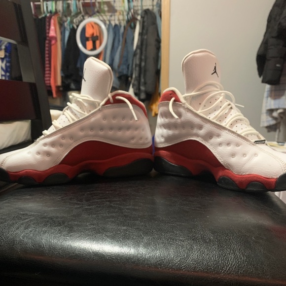 Jordan 13 - Picture 2 of 2